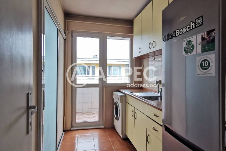 Тристаен апартамент, Русе, Идеален център, 652371, Снимка 3