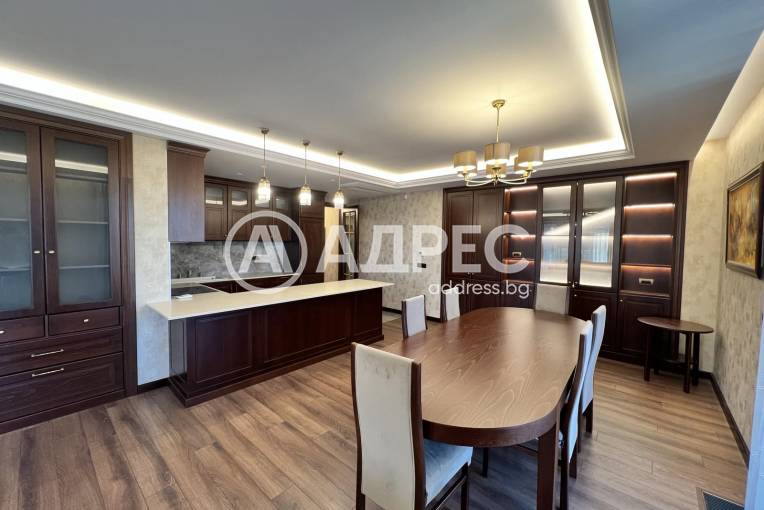 Тристаен апартамент, София, Лозенец, 680371, Снимка 3