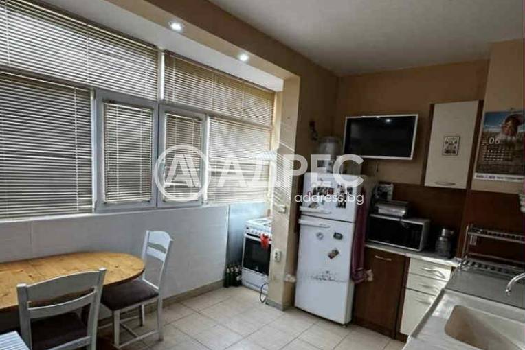 Двустаен апартамент, Ямбол, Георги Бенковски, 667372, Снимка 4