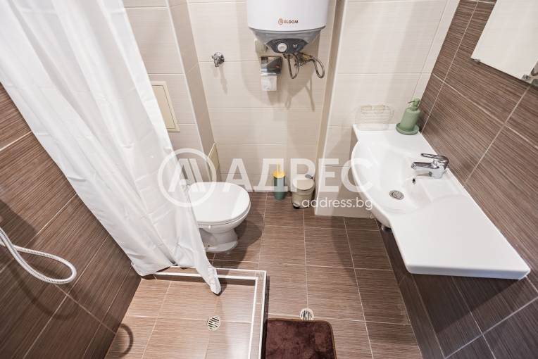 Двустаен апартамент, Варна, Базар "Левски", 683373, Снимка 18