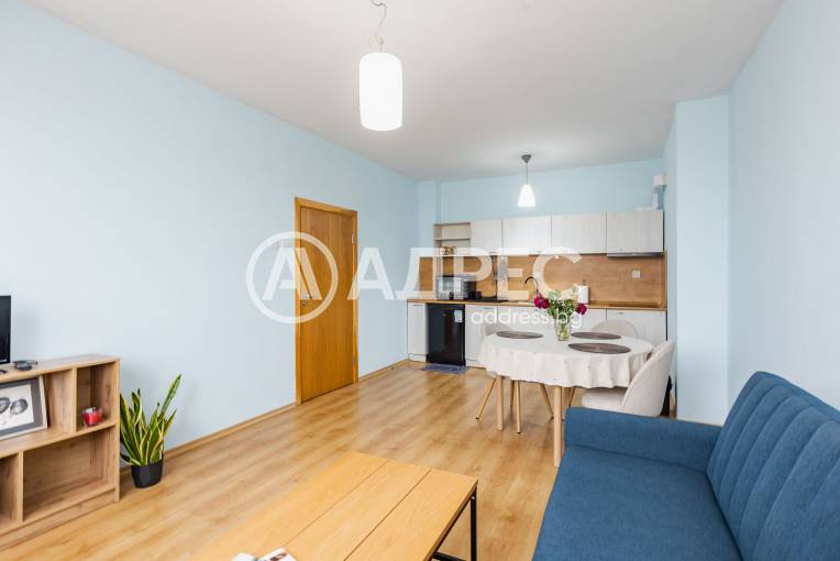 Двустаен апартамент, Варна, Базар "Левски", 683373, Снимка 8