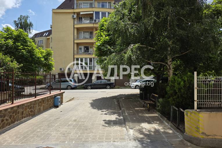 Тристаен апартамент, София, Овча купел, 700375, Снимка 14