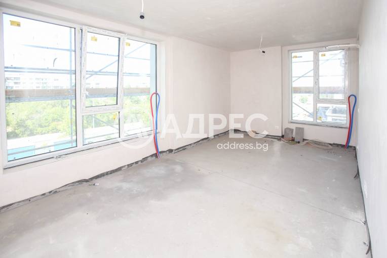 Тристаен апартамент, София, Банишора, 662376, Снимка 1