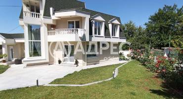 Къща/Вила, Разград, Добровски, 659377, Снимка 2