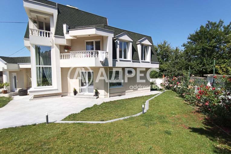 Къща/Вила, Разград, Добровски, 659377, Снимка 2