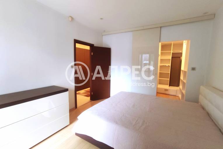 Тристаен апартамент, София, Лозенец, 679377, Снимка 4