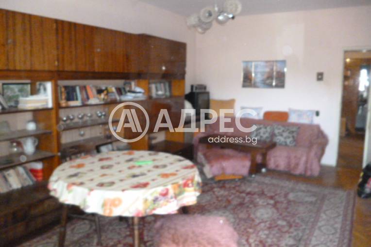 Многостаен апартамент, Добрич, Център, 668378, Снимка 2