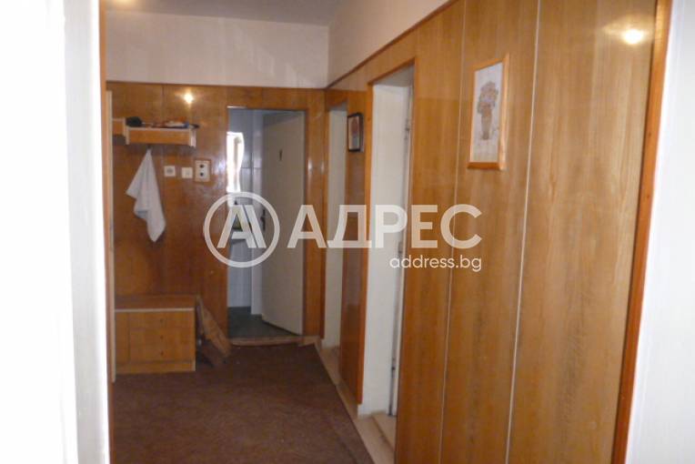 Многостаен апартамент, Добрич, Център, 668378, Снимка 5