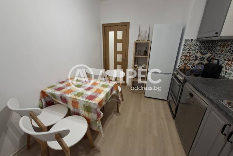 Двустаен апартамент, София, Гео Милев, 678378, Снимка 11