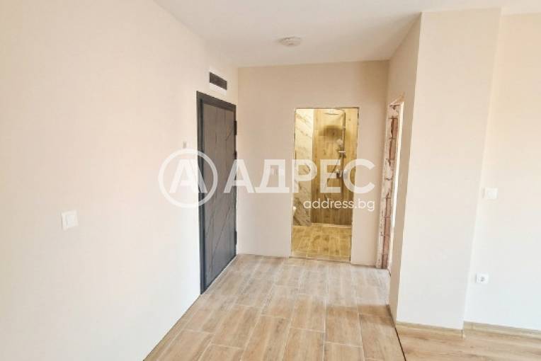 Двустаен апартамент, Пловдив, Остромила, 686378, Снимка 3