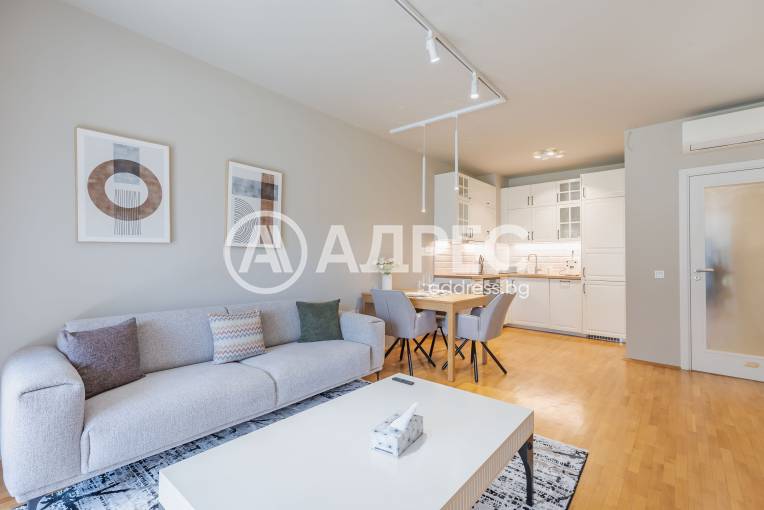 Двустаен апартамент, Варна, к.к. Св.Св. Константин и Елена, 693378, Снимка 8