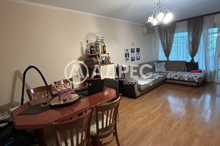 Тристаен апартамент, Варна, Владислав Варненчик, 674379, Снимка 5