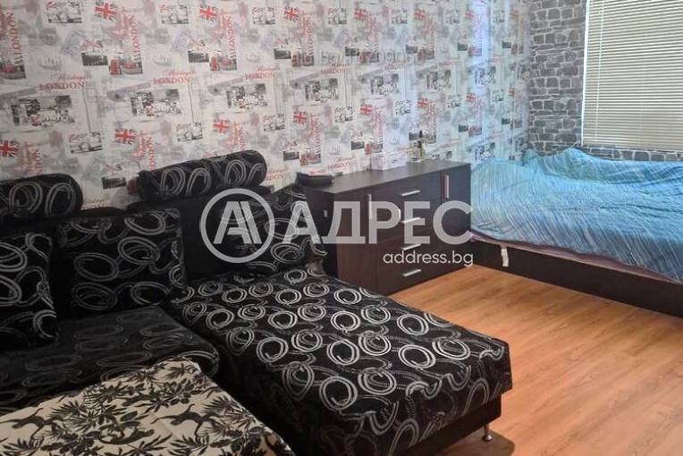 Двустаен апартамент, Ямбол, Георги Бенковски, 675379, Снимка 1