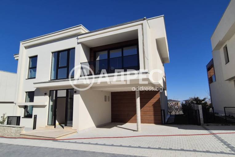 Къща/Вила, Марково, 648380, Снимка 3