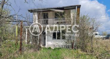 Къща/Вила, Звездица, 701380, Снимка 1