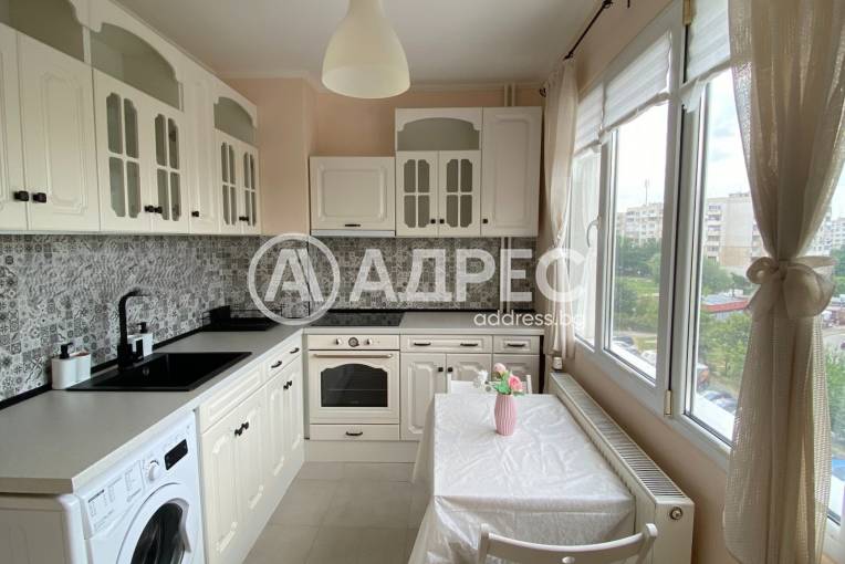 Двустаен апартамент, София, Дружба 2, 675382, Снимка 1