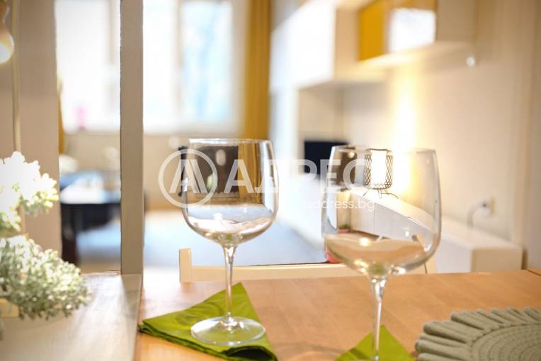 Тристаен апартамент, София, Център, 666383, Снимка 2