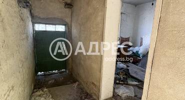 Къща/Вила, Велики Преслав, 672383, Снимка 2