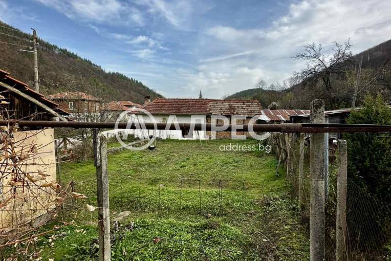 Къща/Вила, Терзийско, 678383, Снимка 8