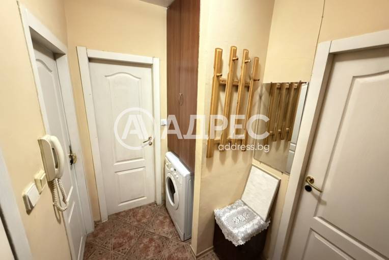 Двустаен апартамент, Варна, Колхозен пазар, 686383, Снимка 9