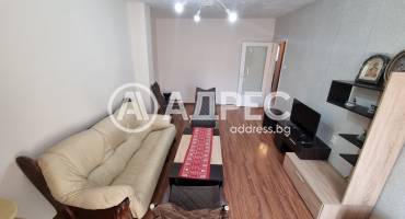 Двустаен апартамент, Ямбол, 688384, Снимка 1