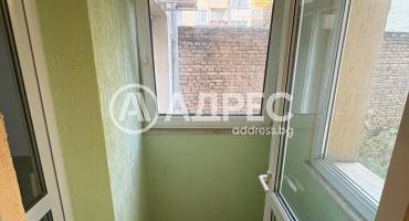 Двустаен апартамент, Варна, Колхозен пазар, 673385, Снимка 2