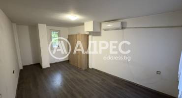 Двустаен апартамент, Варна, Колхозен пазар, 673385, Снимка 3