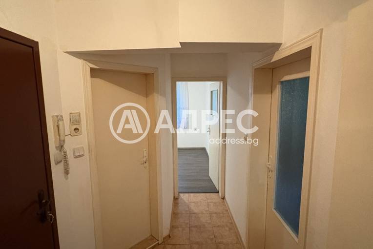 Двустаен апартамент, Варна, Колхозен пазар, 673385, Снимка 7