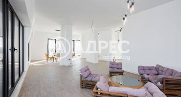 Многостаен апартамент, Варна, к.к. Св.Св. Константин и Елена, 682385, Снимка 1