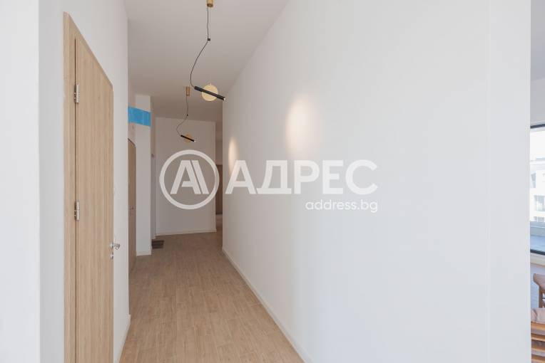 Многостаен апартамент, Варна, к.к. Св.Св. Константин и Елена, 682385, Снимка 11