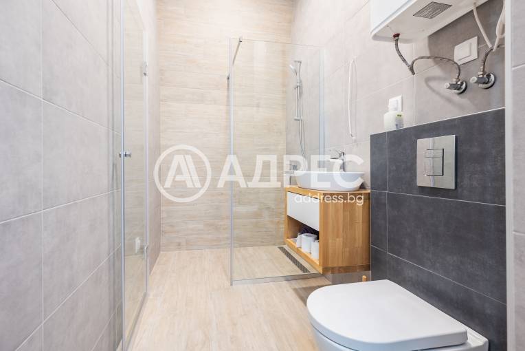 Многостаен апартамент, Варна, к.к. Св.Св. Константин и Елена, 682385, Снимка 12