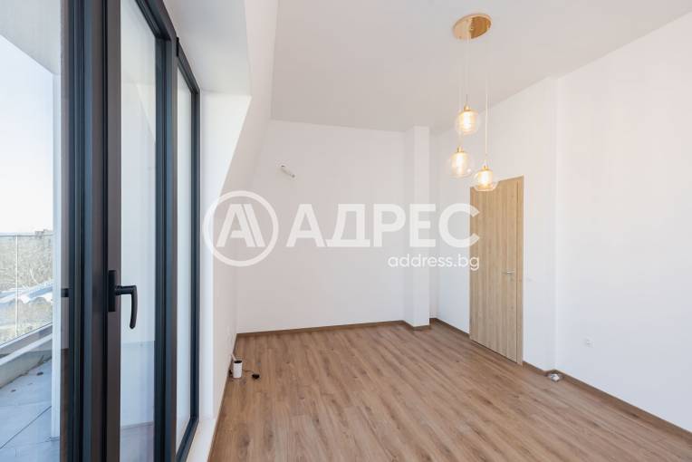 Многостаен апартамент, Варна, к.к. Св.Св. Константин и Елена, 682385, Снимка 20