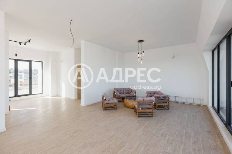 Многостаен апартамент, Варна, к.к. Св.Св. Константин и Елена, 682385, Снимка 9