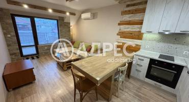 Тристаен апартамент, Варна, Левски, 688385, Снимка 1