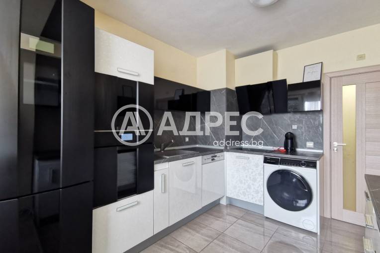 Тристаен апартамент, Русе, Възраждане, 685386, Снимка 1