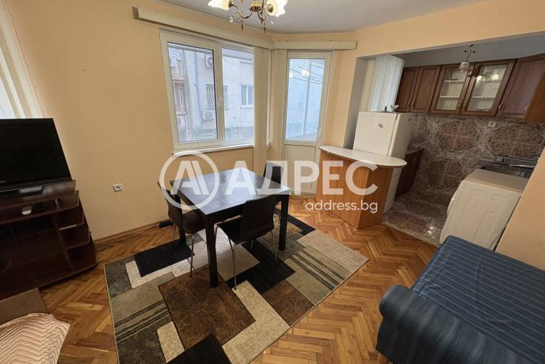 Едностаен апартамент, Варна, Лятно кино Тракия, 687386, Снимка 1