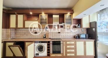 Тристаен апартамент, Варна, Спортна зала, 699386, Снимка 1