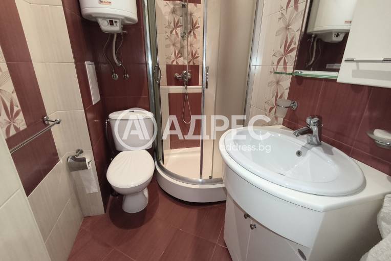Двустаен апартамент, Варна, Възраждане 2, 701386, Снимка 8