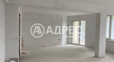 Многостаен апартамент, Добрич, Център, 667387, Снимка 2