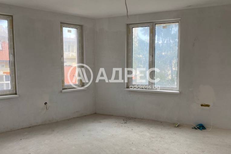 Многостаен апартамент, Добрич, Център, 667387, Снимка 7