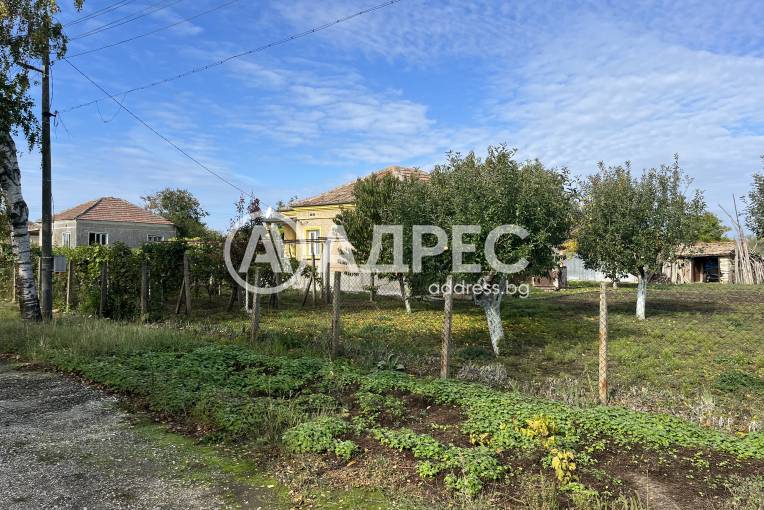 Къща/Вила, Дропла, 672387, Снимка 3