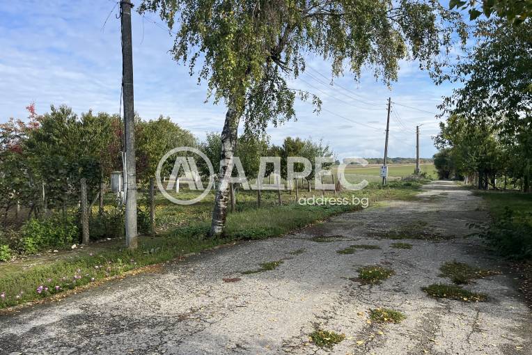 Къща/Вила, Дропла, 672387, Снимка 4