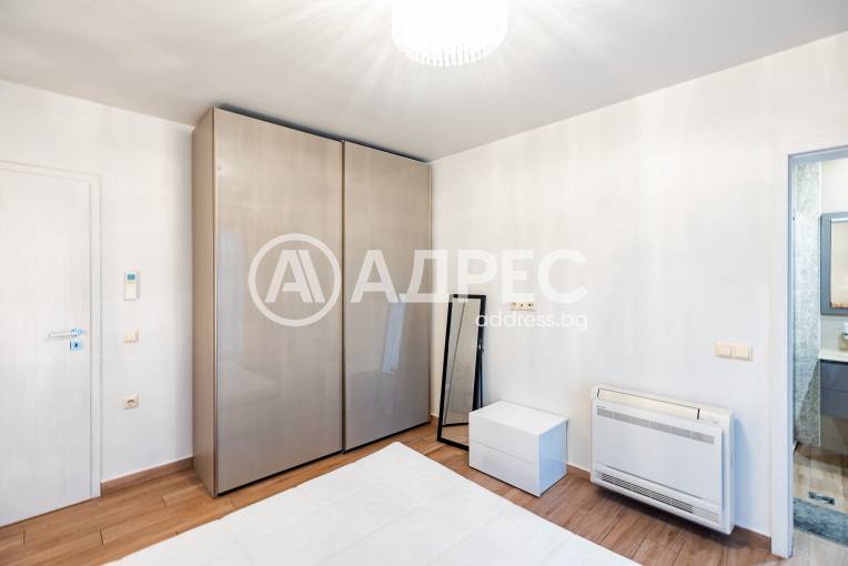 Многостаен апартамент, Варна, Център, 674387, Снимка 25