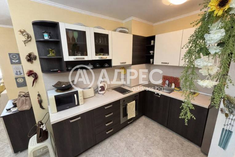 Тристаен апартамент, Свети Влас, 676387, Снимка 1