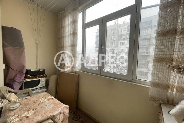 Тристаен апартамент, Шумен, Добруджански, 647388, Снимка 4