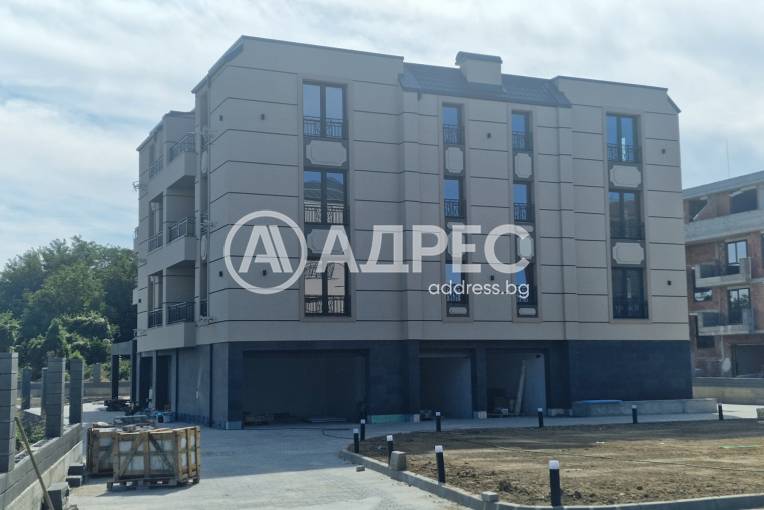 Двустаен апартамент, Пловдив, Остромила, 668388, Снимка 1