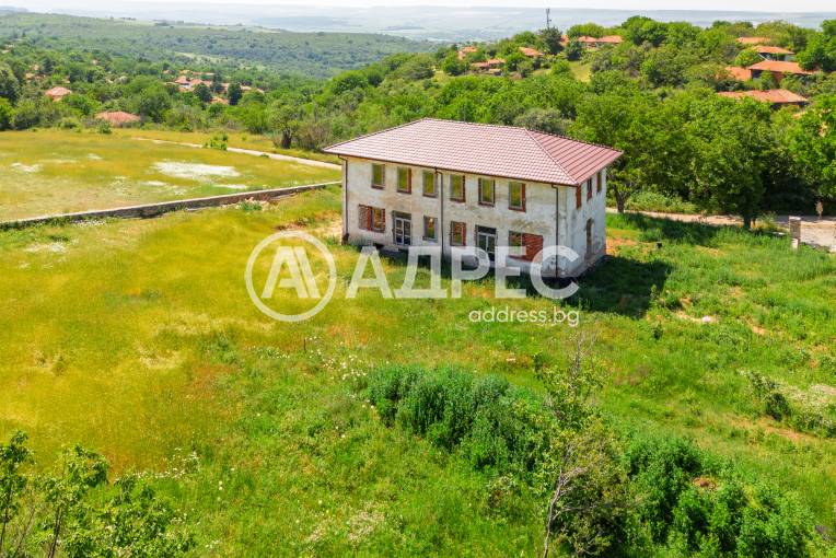 Къща/Вила, Деветаки, 657389, Снимка 3