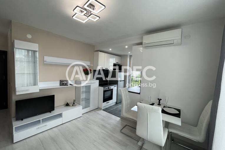 Тристаен апартамент, София, Овча купел, 658390, Снимка 1