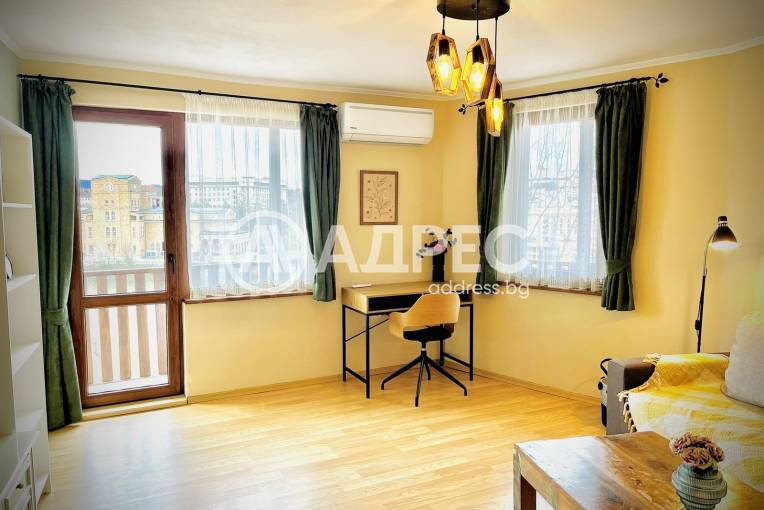 Етаж от къща, Велико Търново, Стара част, 678390, Снимка 7