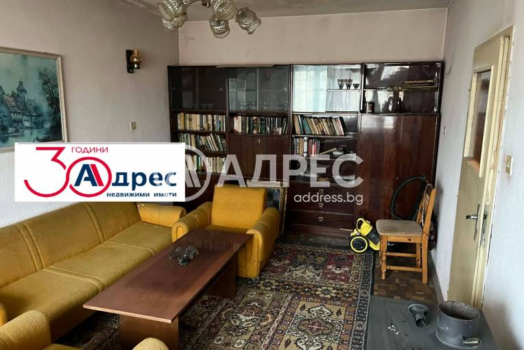 Многостаен апартамент, Хасково, Овчарски, 682390, Снимка 1